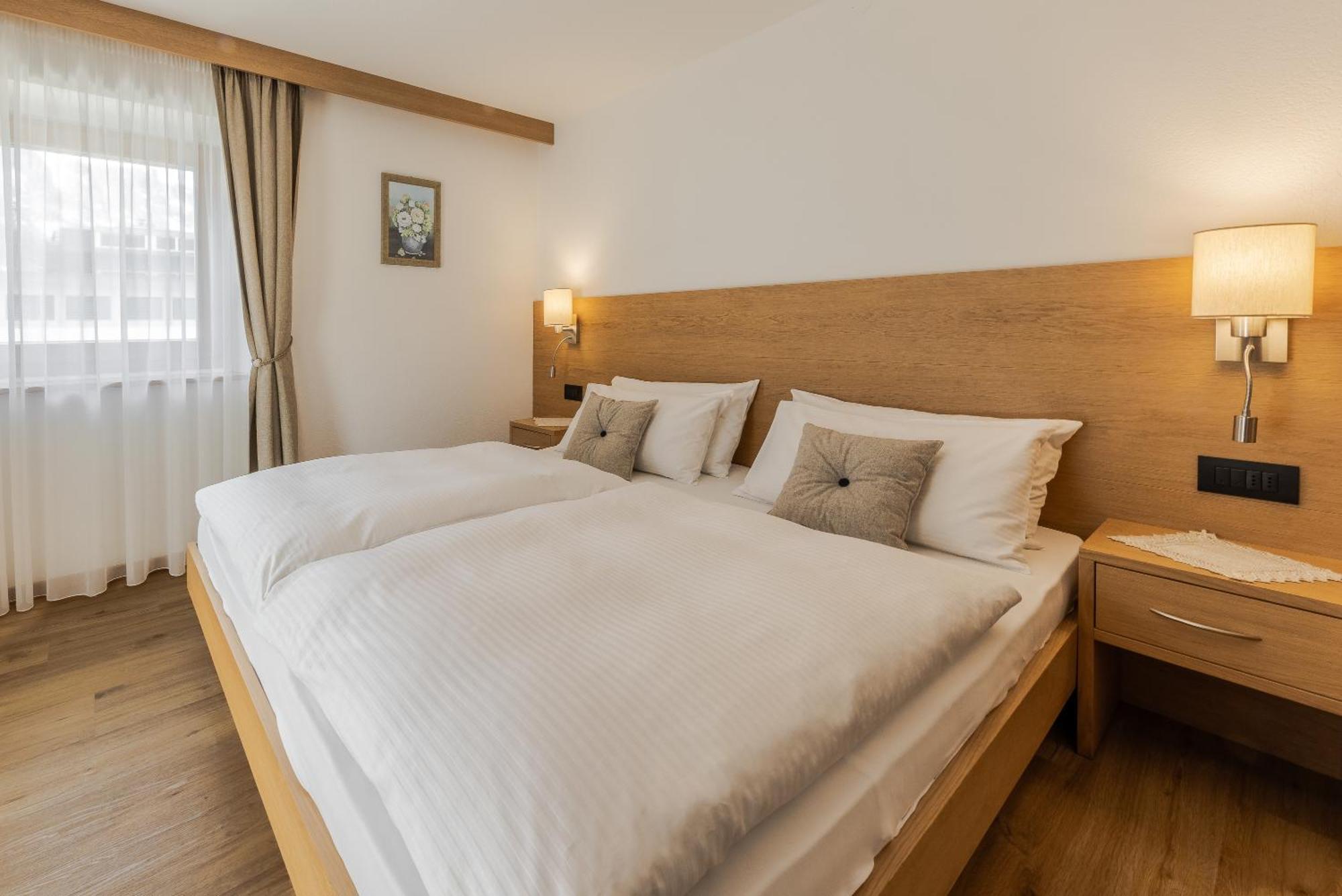 كورفارا إنْ بادِيا Villa Resi B&B المظهر الخارجي الصورة