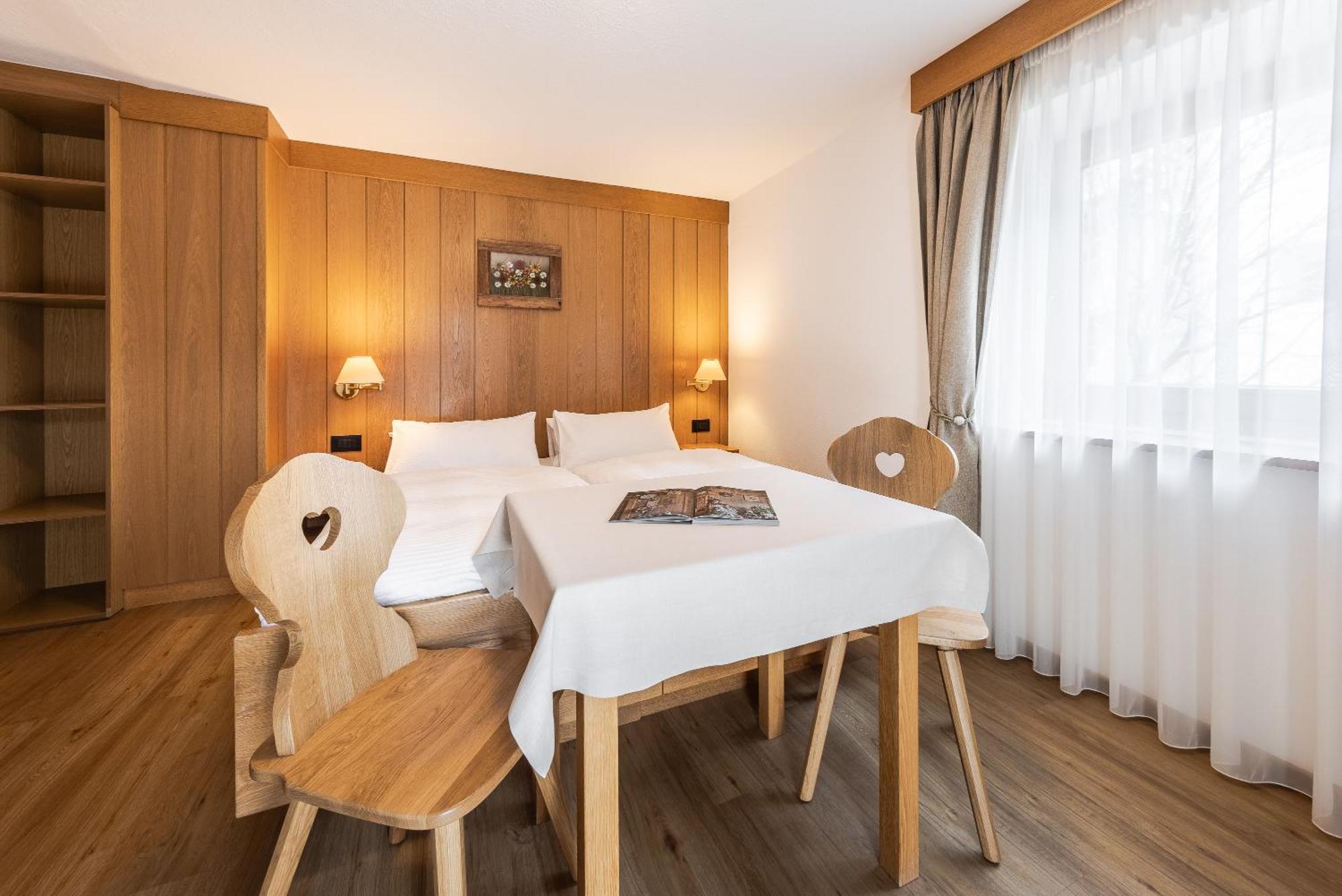 كورفارا إنْ بادِيا Villa Resi B&B المظهر الخارجي الصورة
