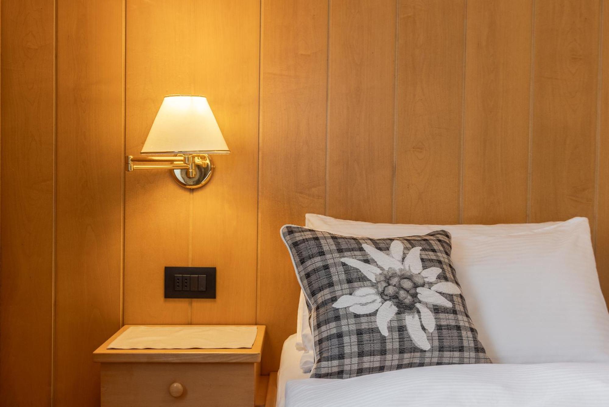 كورفارا إنْ بادِيا Villa Resi B&B المظهر الخارجي الصورة